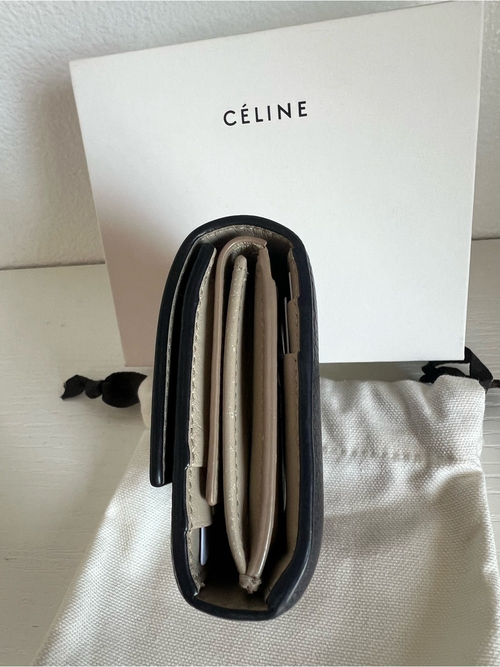 Celine Black Pebbled Leather Compact Wallet - Picture 4 of 13